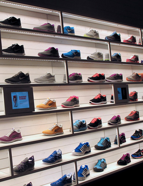 Nike Running x Finish Line — Interactive Footwear Wall